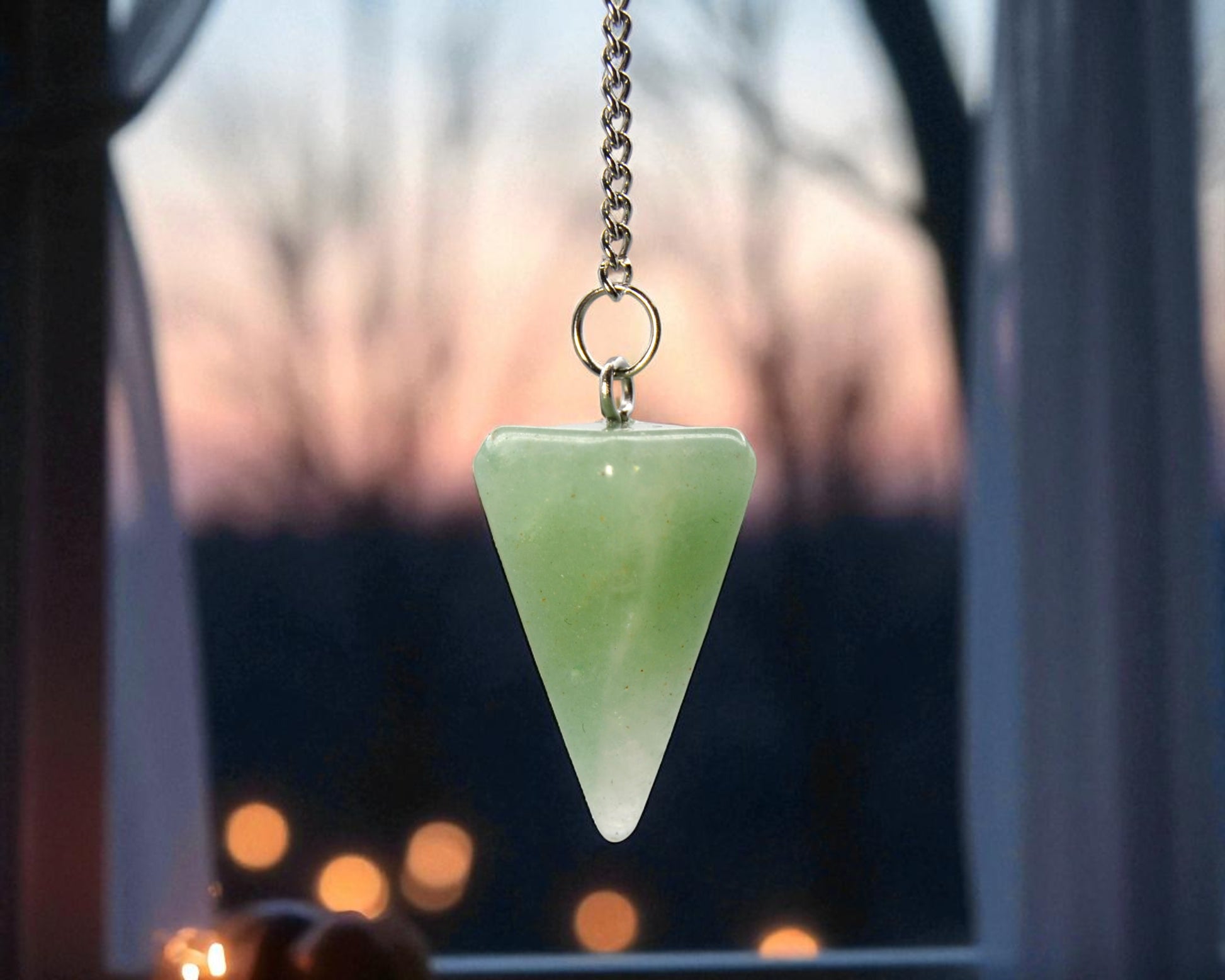 Wayfinder’s Pendulum – Green Aventurine