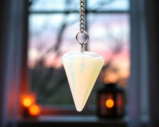 Wayfinder’s Pendulum – Opalite